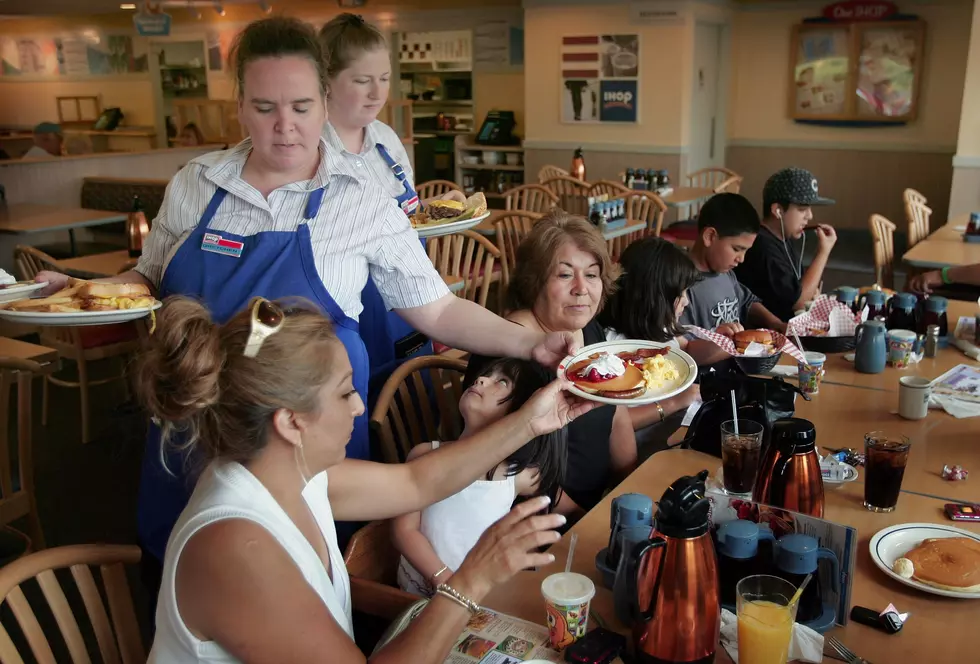 GoFundMe Started to Help the “Mom of Poughkeepsie IHOP” After Closing