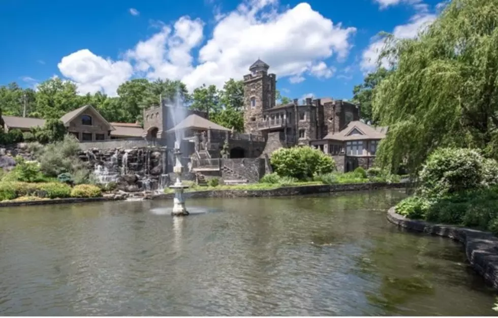 New York Legend Selling ‘Perfect’ Hudson Valley Lakeside Castle
